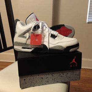 Jordan Retro 4’s
